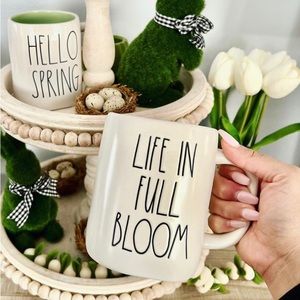 Rae Dunn Life in full bloom mug